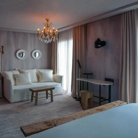 Unique Boutique Hotel Antibes Juan-Les-Pins Exterior photo