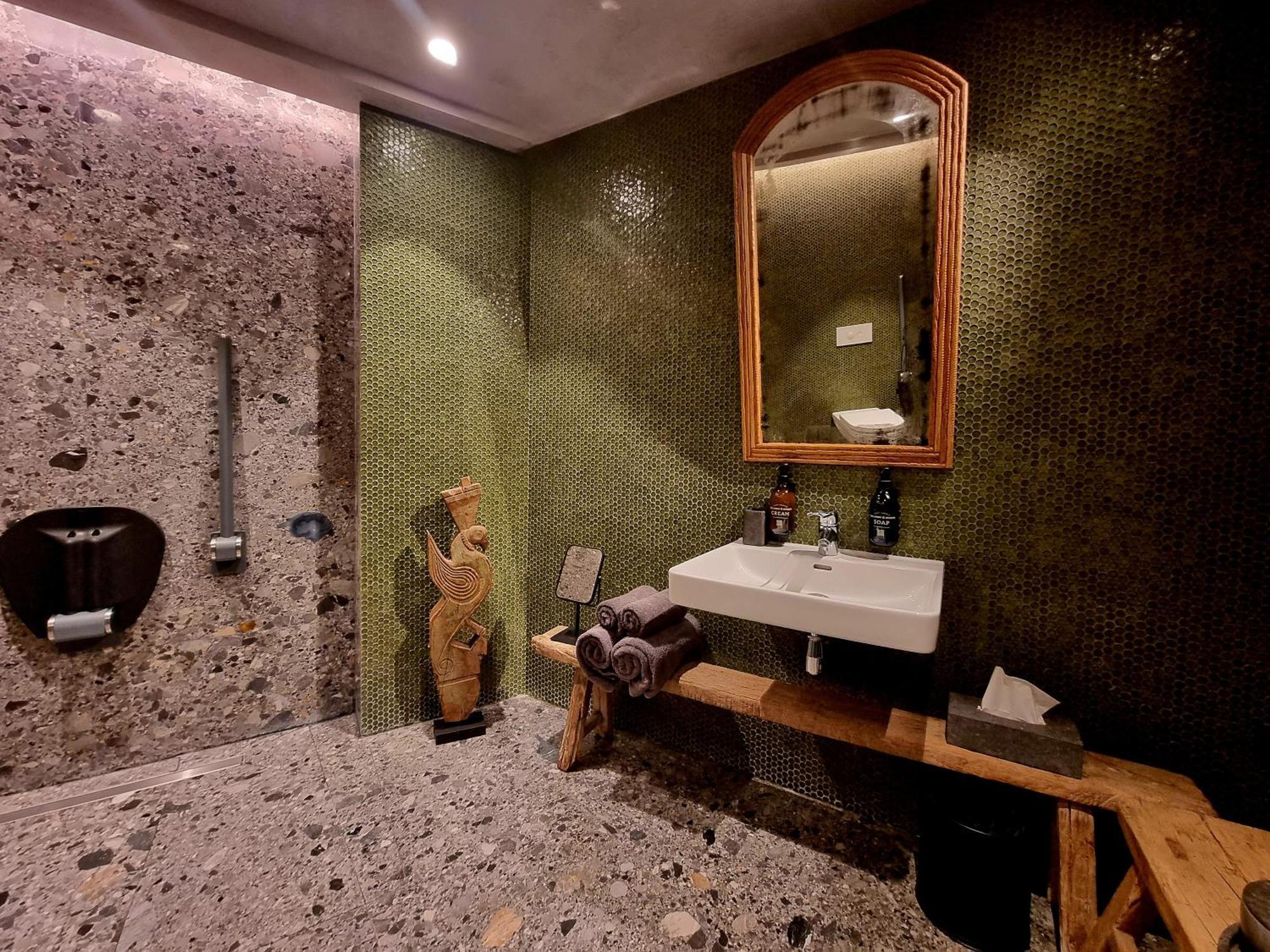 Unique Boutique Hotel Antibes Juan-Les-Pins *